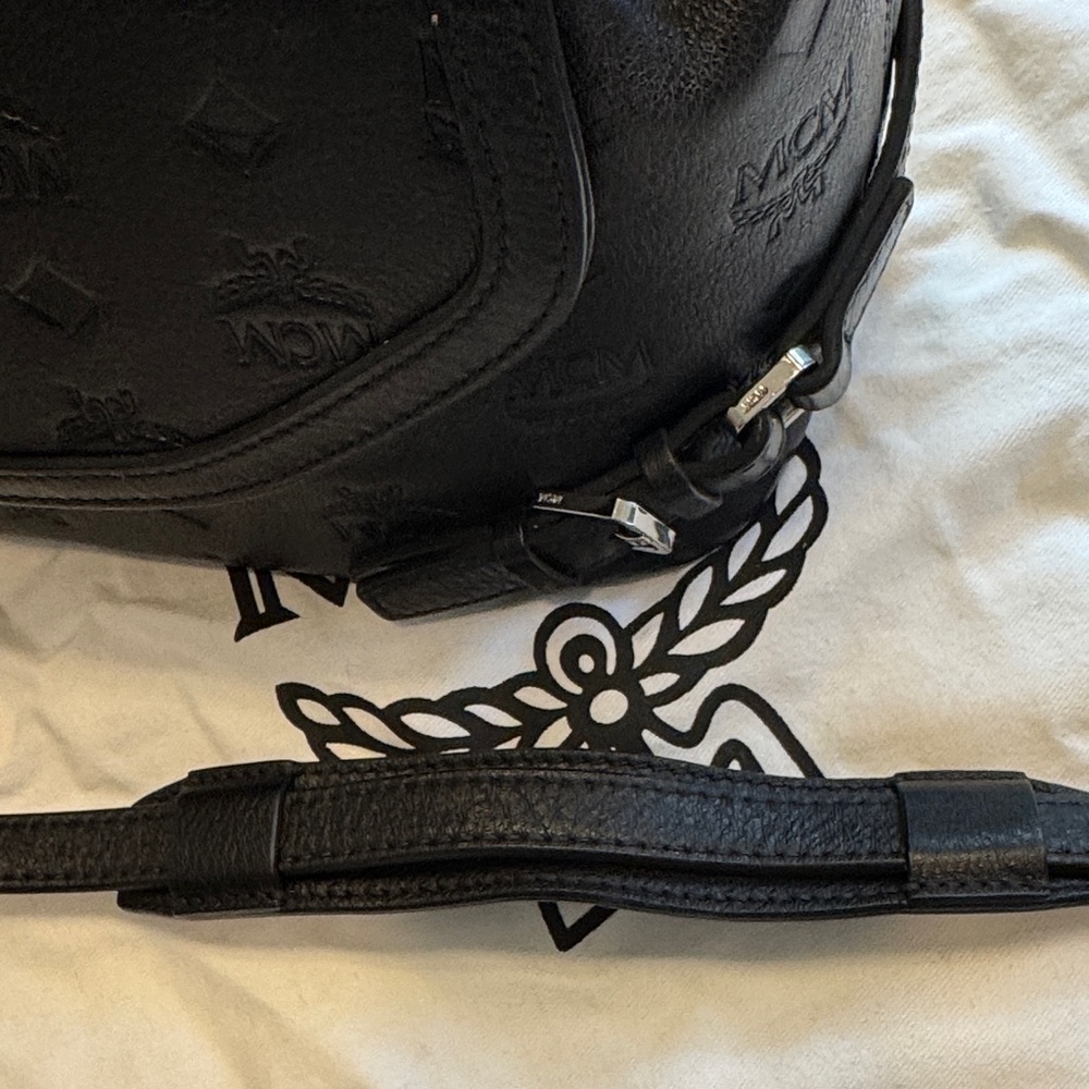 MCM Black Embossed Leather Visetos Crossbody Bag with Silver Hardware - Picture 6 of 16